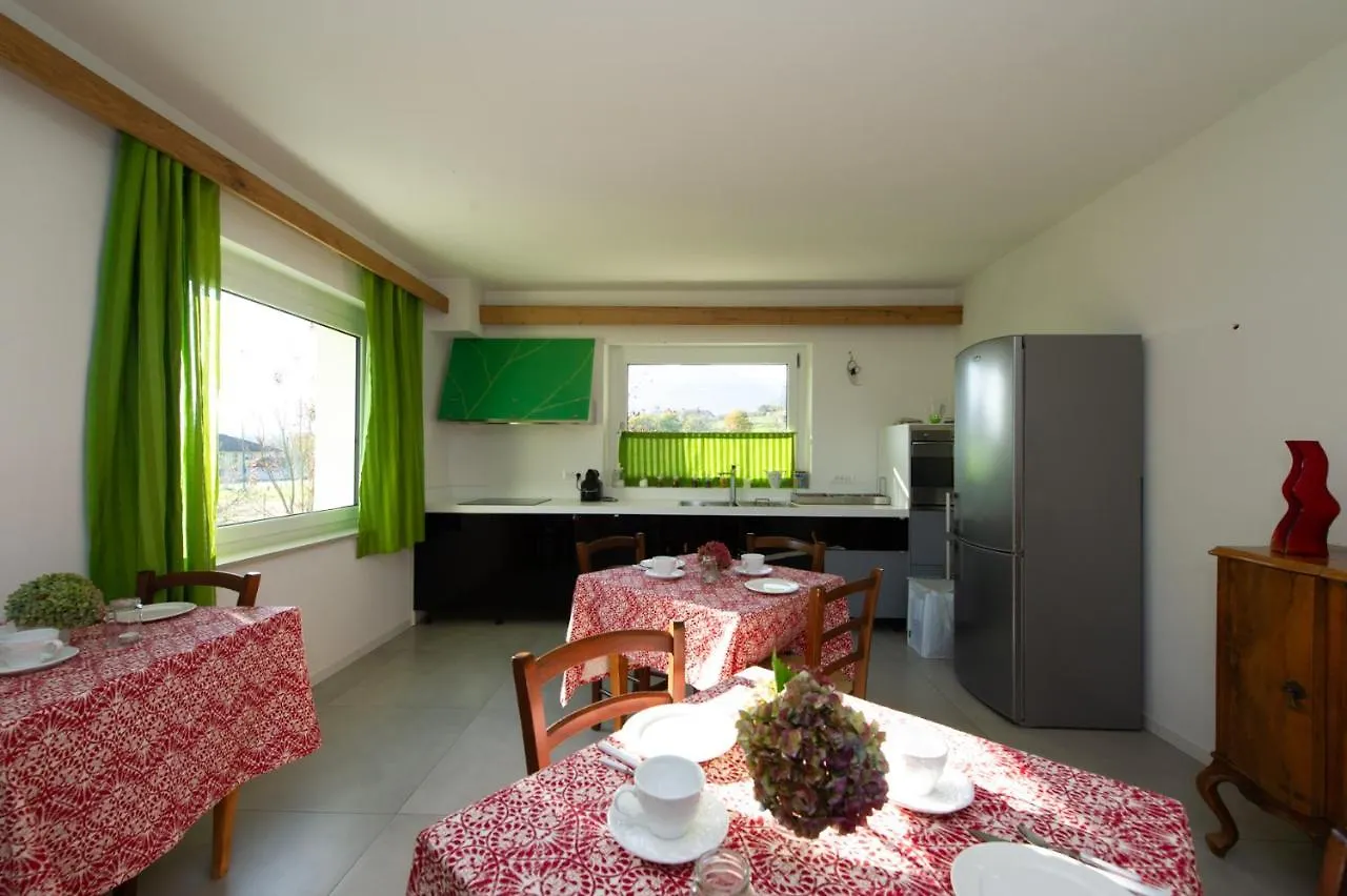 B&B Stregatto Dalla Luna Feltre 0*,  Italy